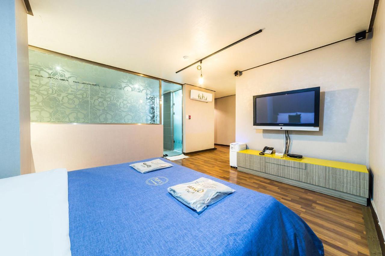 Chuncheon Sohsul Hotel Exterior foto